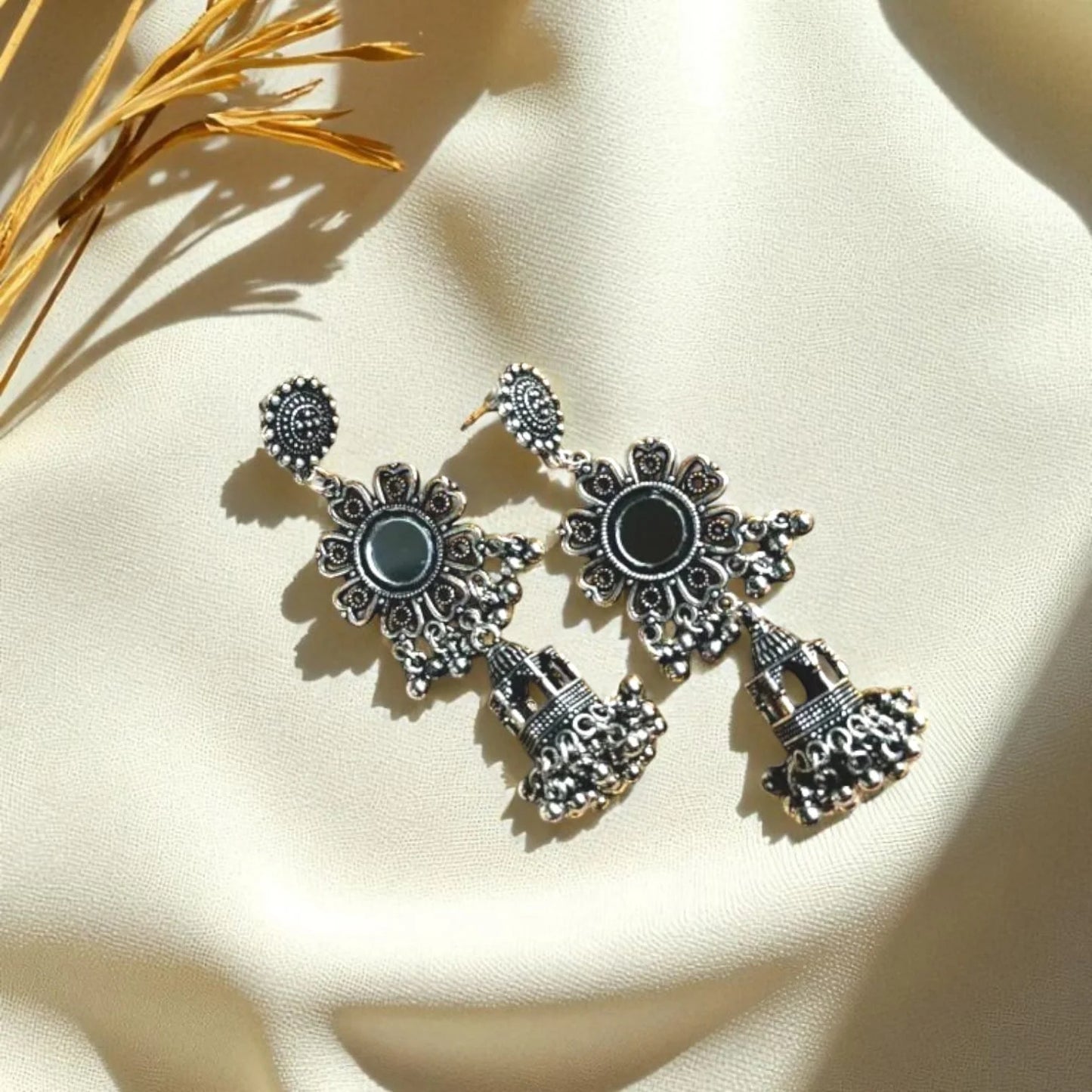 mirror-flower-temple-jhumka–768×1024-Photoroom